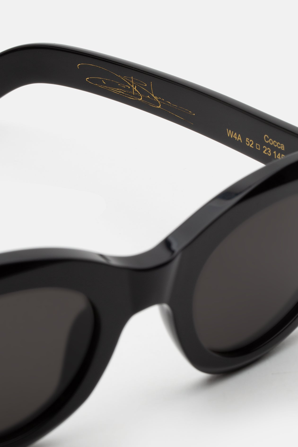 Cocca Black
